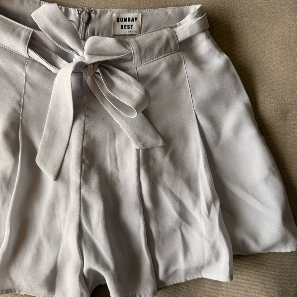 Sunday Best Elegant Grey Shorts - Picture 1 of 3